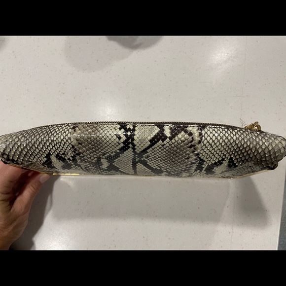 MICHAEL KORS REAL PYTHON CLUTCH BRAND NEW - Picture 3 of 14